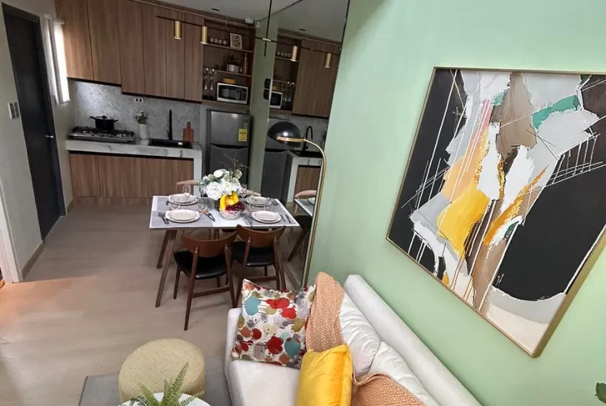 Loft Type - Dress-up Image 1